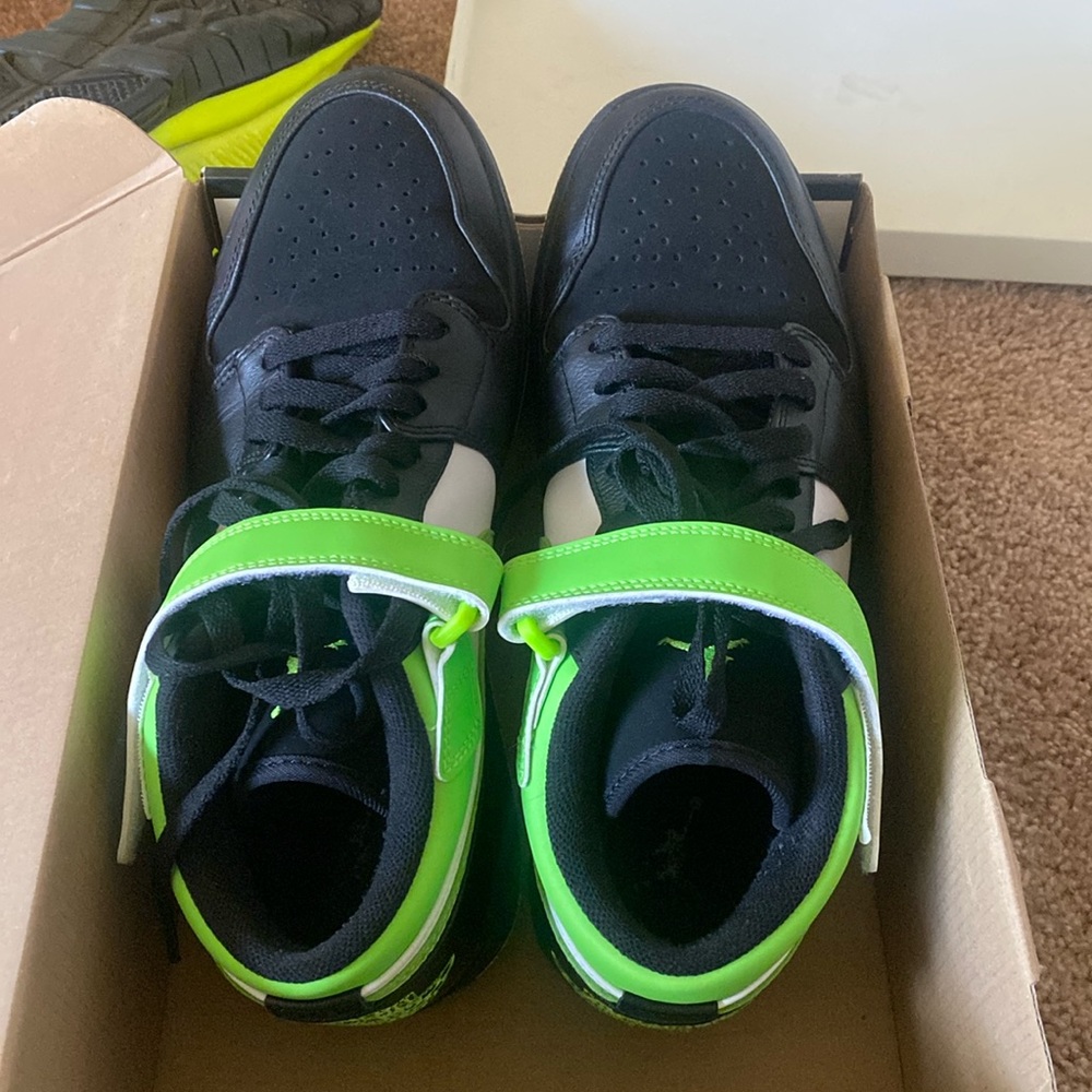Air Jordan 1 strap low black/electric green